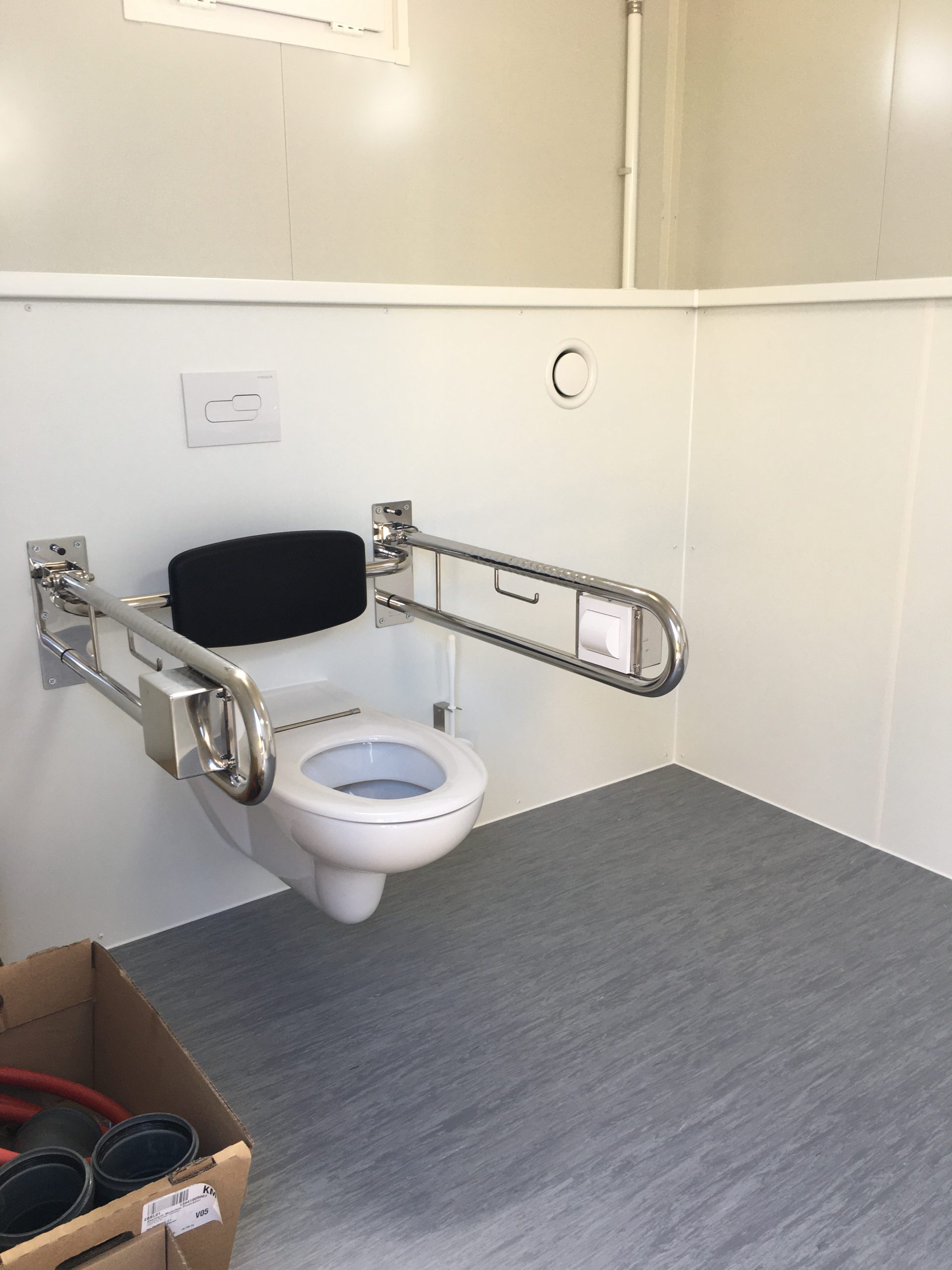 Container Lösungen für Sanitätsanlagen.