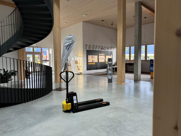 HYSTER Elektro-Deichselgerät Typ PC1.5 – Bild 3