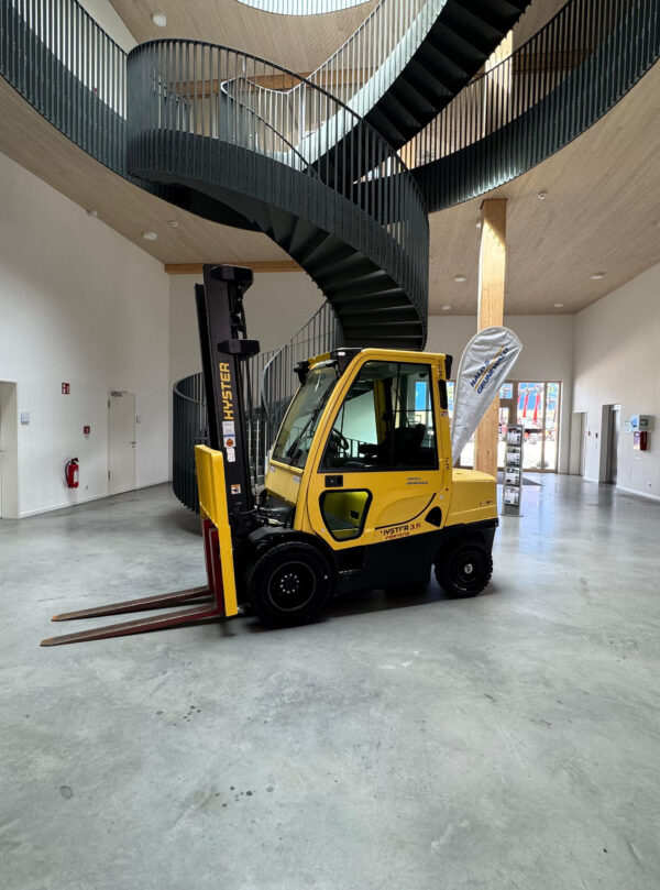 Hyster Diesel-Frontstapler H3.5FT
