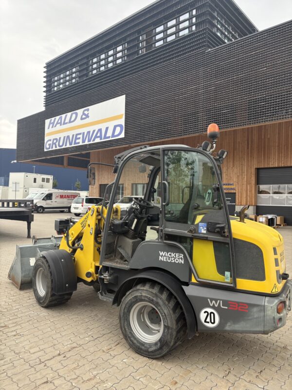WACKER NEUSON WL32 / Typ RL30 – Bild 2