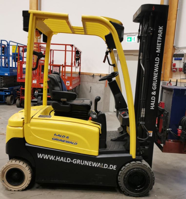 HYSTER Elektro-Frontstapler J2.0XN