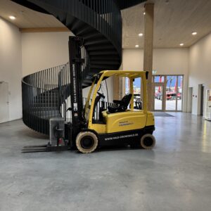 HYSTER Elektro-Frontstapler J3.0XN gebraucht kaufen