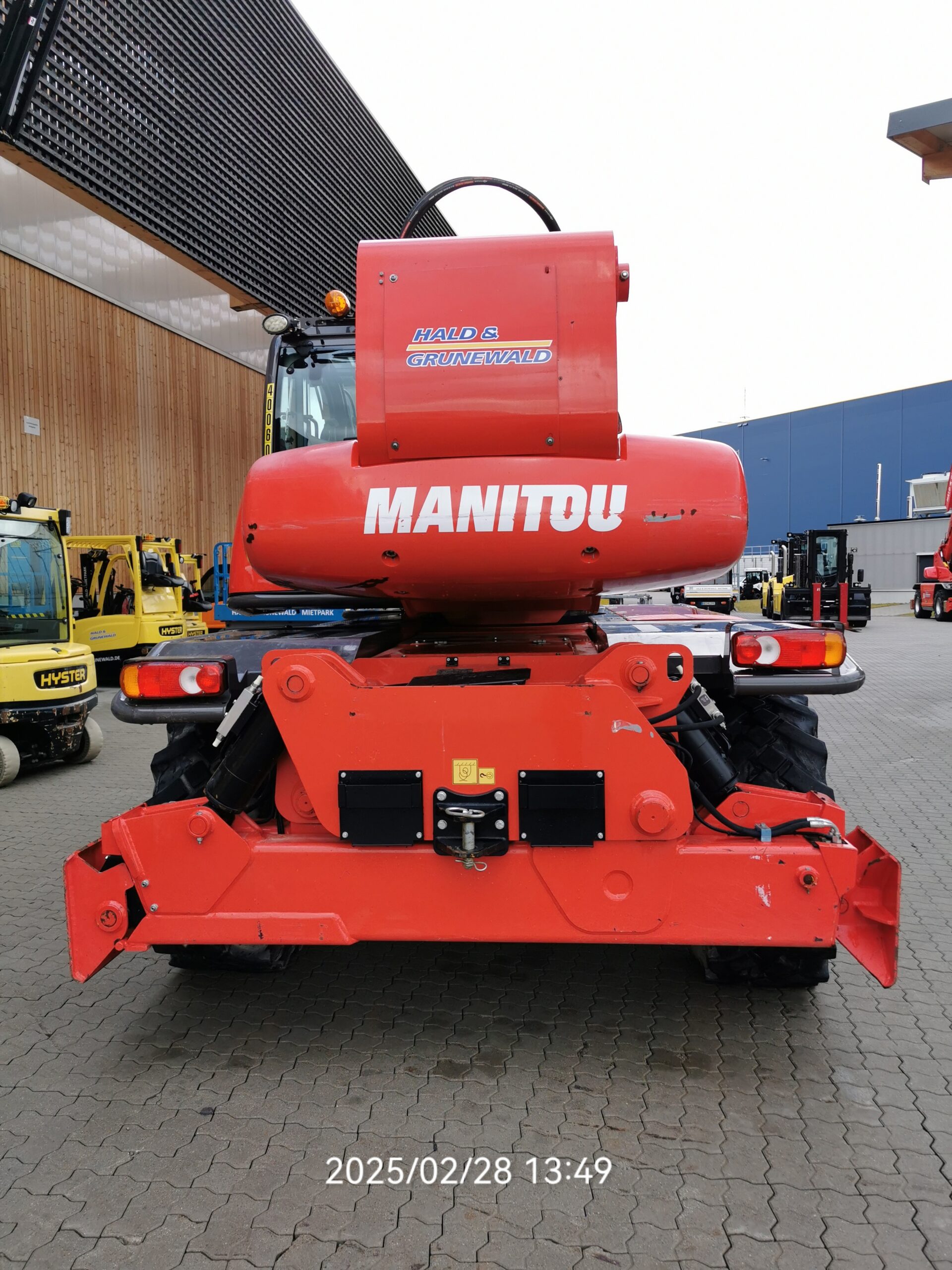 MANITOU Teleskopstapler MRT 2150+ Privilege ST4 S2 – Bild 2