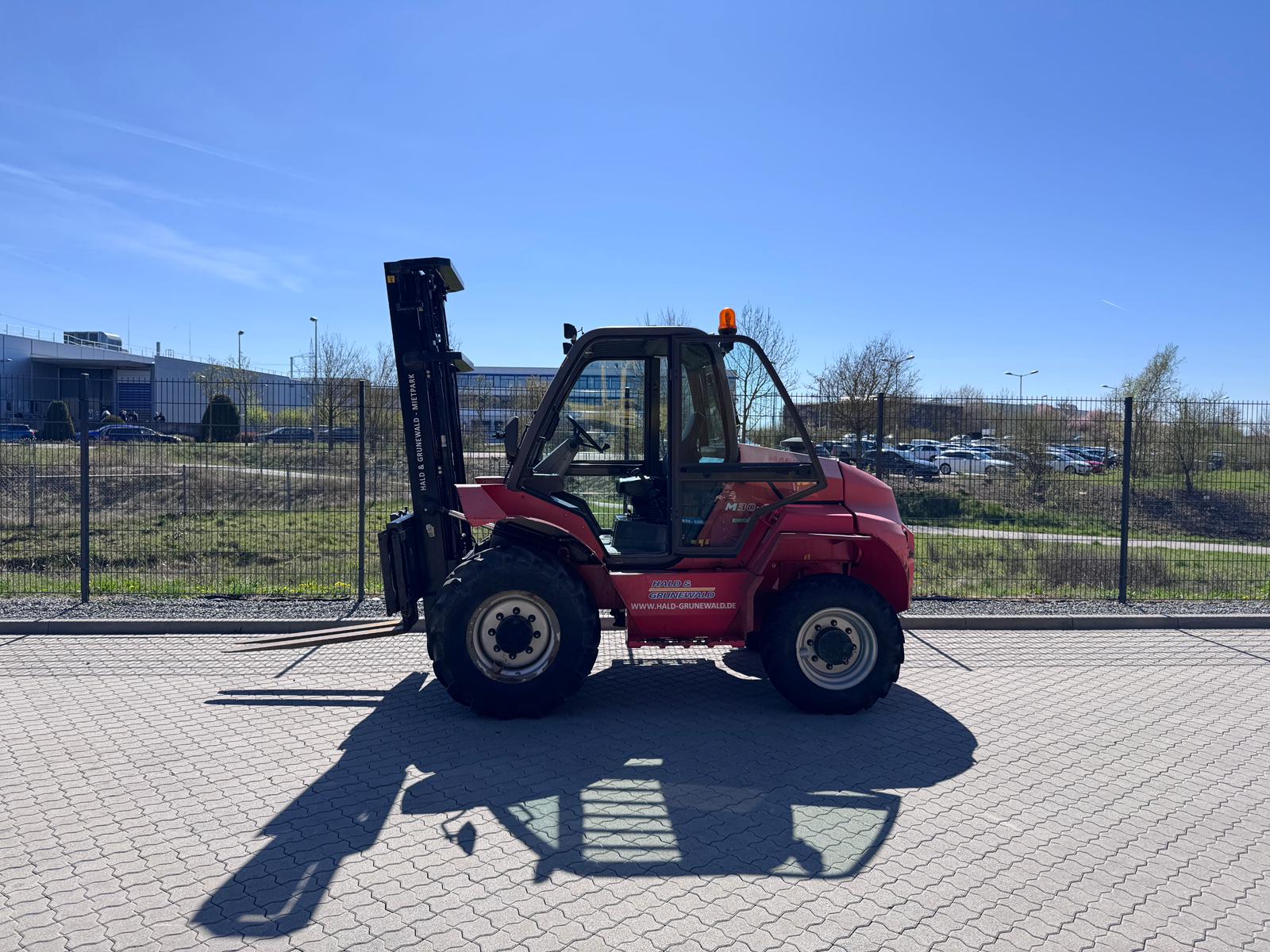 Manitou M 30-4 ST3B kaufen | Geländestapler Allrad | Hald & Grunewald