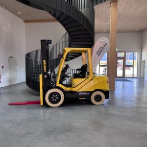 HYSTER Elektro-Frontstapler J3.0XTLG